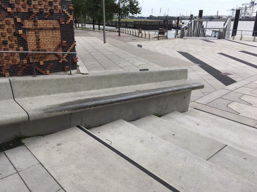Long ledge